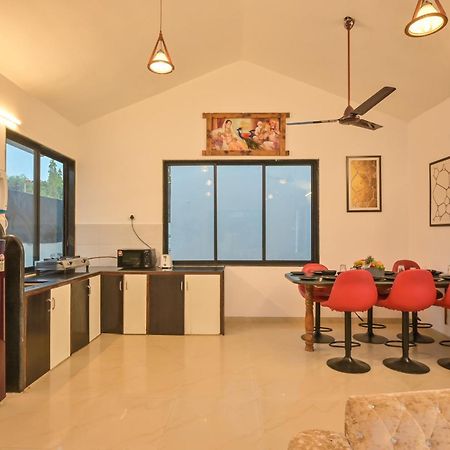 Ekostay - Eclipse Villa Карджат Экстерьер фото