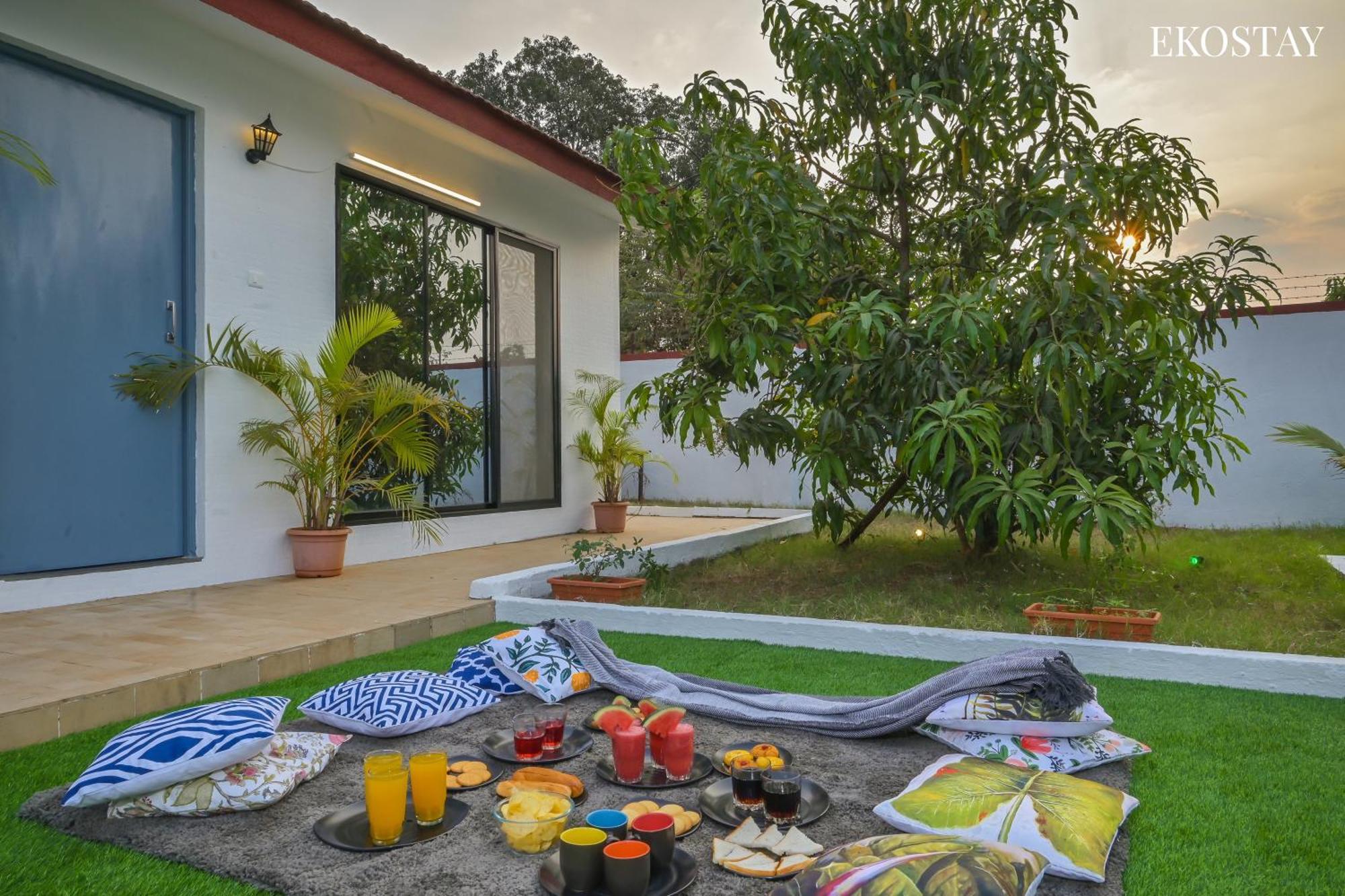 Ekostay - Eclipse Villa Карджат Экстерьер фото
